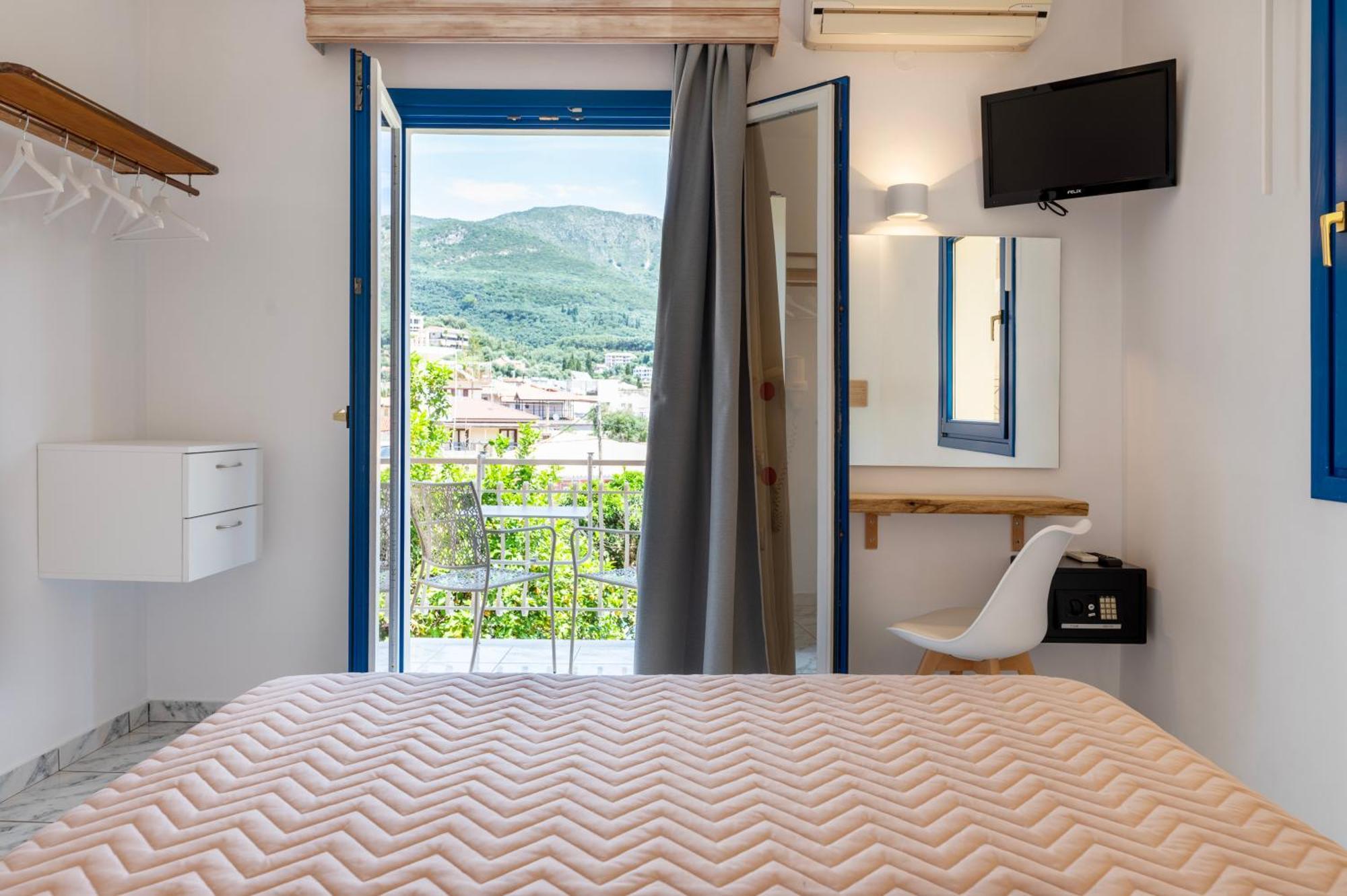 Astra Apartment Parga Exterior photo